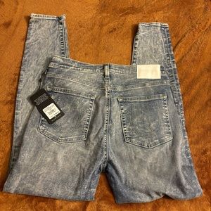 ✨Halle High Rise Super Skinny True Religion✨